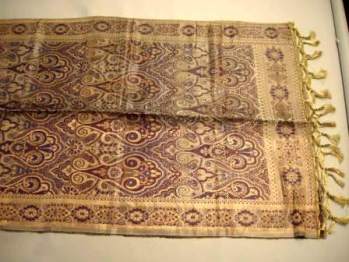 FancySilk Cushion Cover
